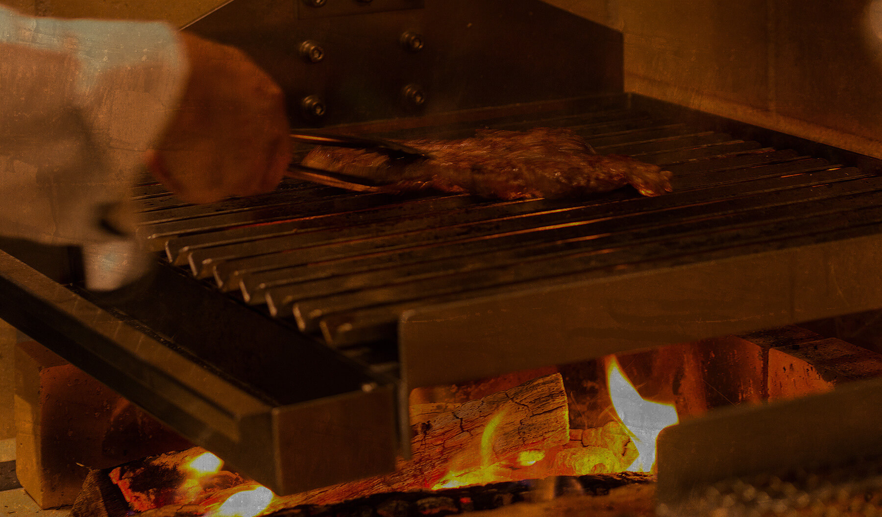 福岡 博多駅前ホテルブロッサムプレミア2F おしゃれなグルメ レストラン&グリル ナインドアーズ